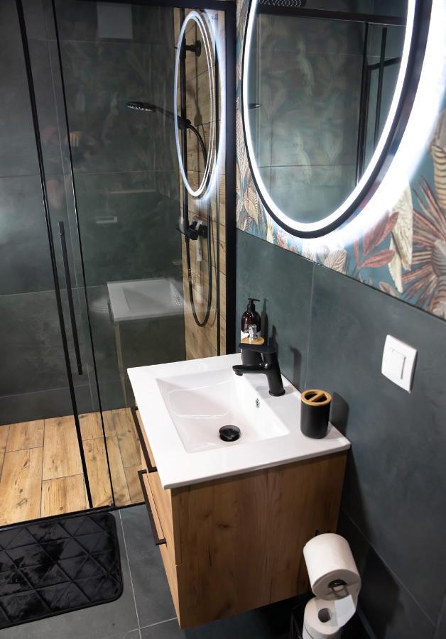 グディニャLuxus Apartament Bellaアパートメント エクステリア 写真